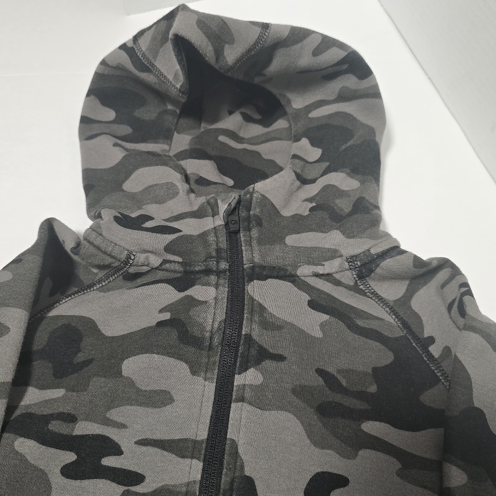 Youth Boy Size 6-7, 7 Camo and Blue Kids Hoodie and Sweatshirt Bundle - Picture 4 of 15